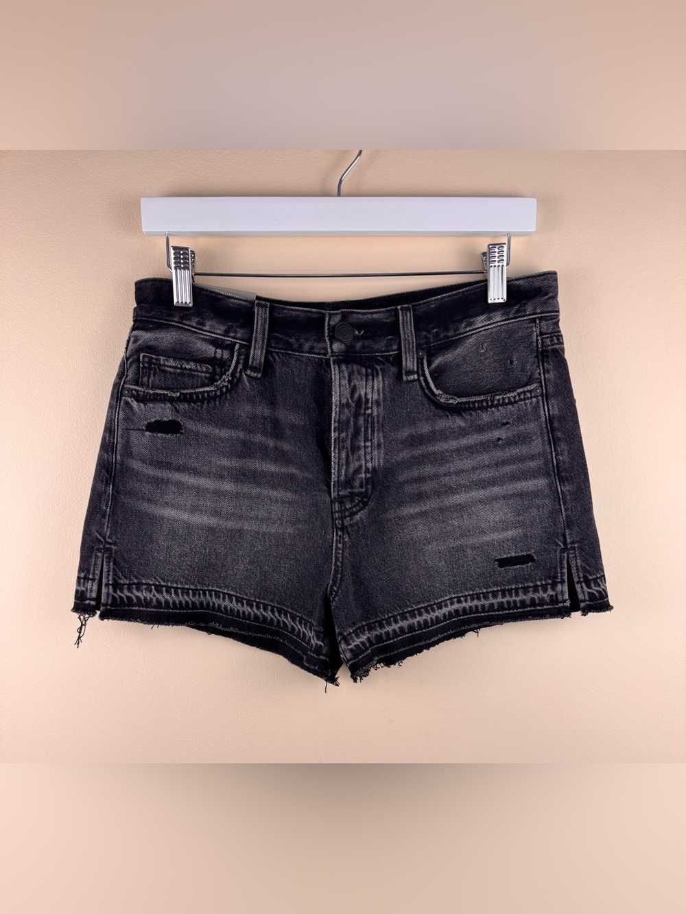 Hudson Lori High-Rise Short with Side Slit in Washed Stone